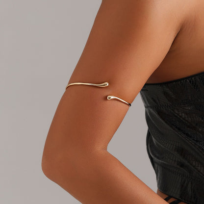 Polished Garment with an Effortless Classic Look