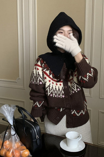 Gracefully Designed Cardigan