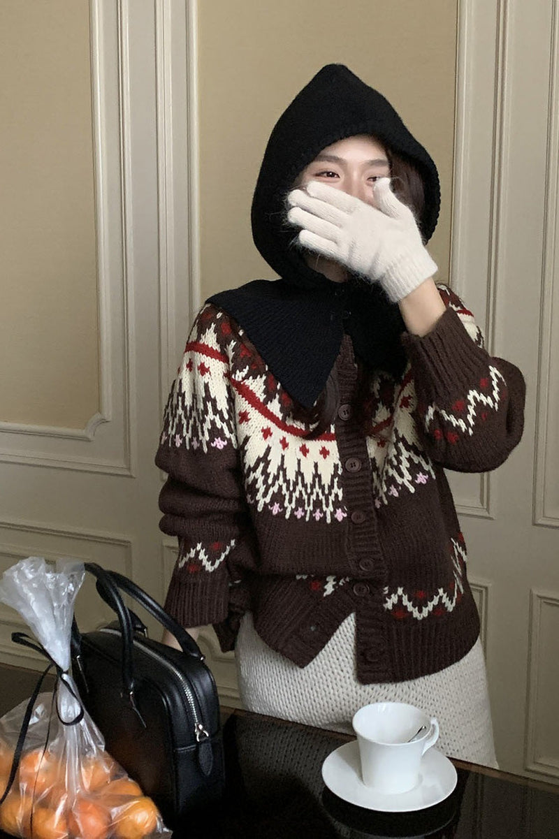 Gracefully Designed Cardigan