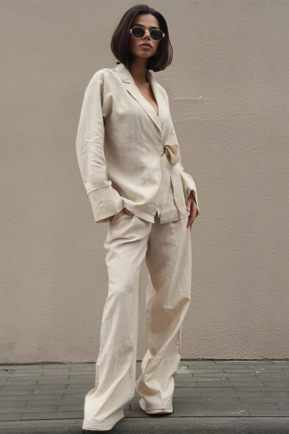 Classic Vintage Cardigan with a Flattering Fit