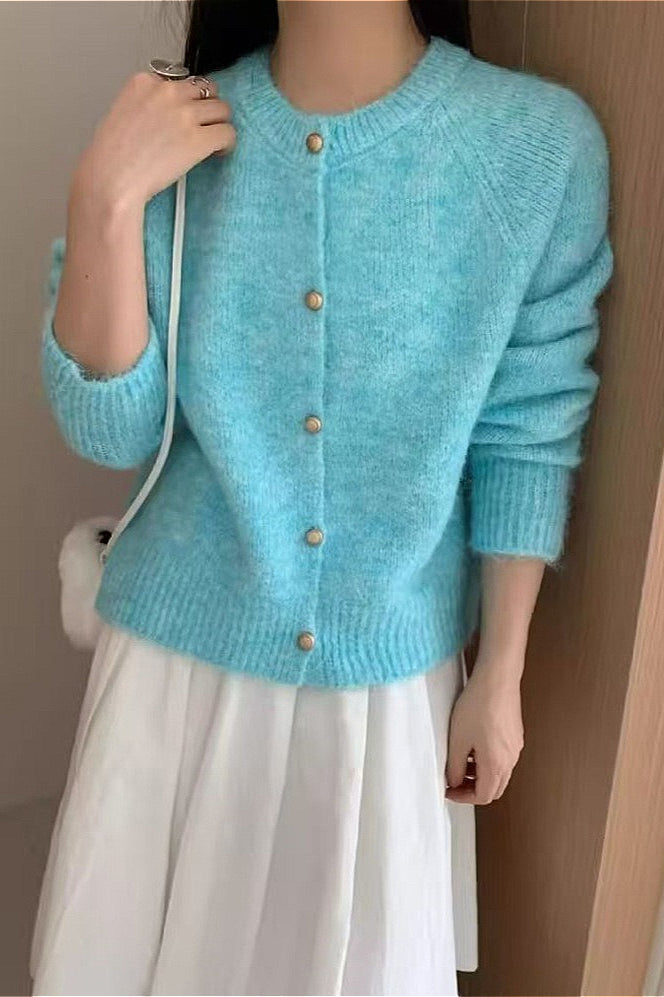 Gracefully Designed Cardigan