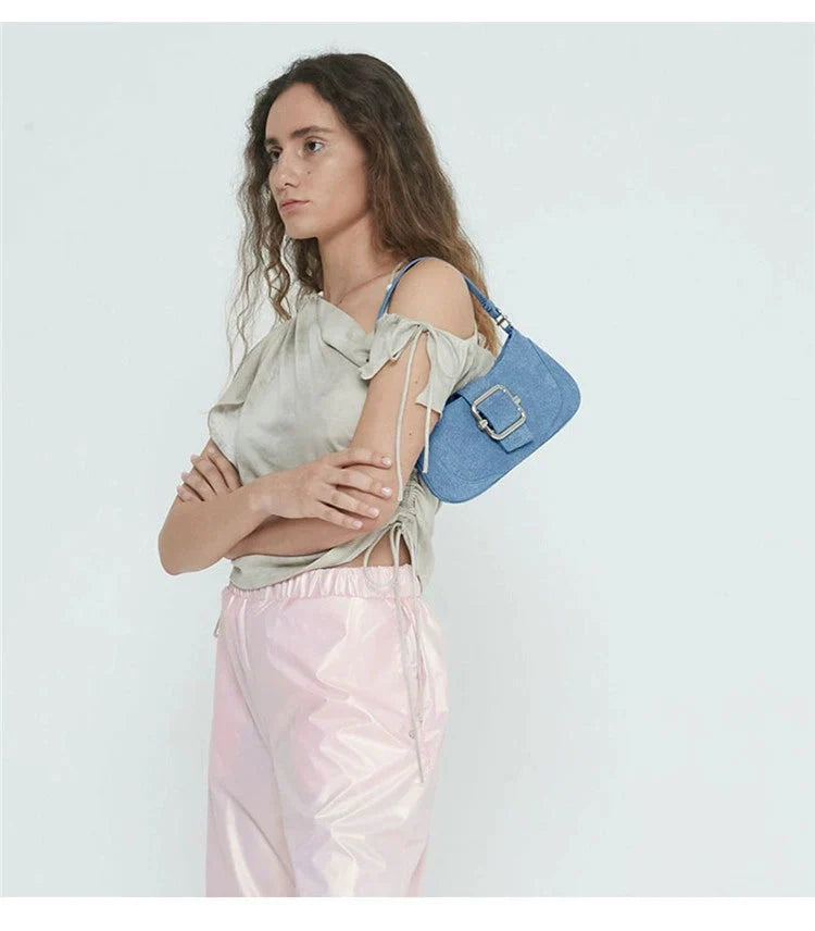 Polished Bag with an Effortless Classic Look
