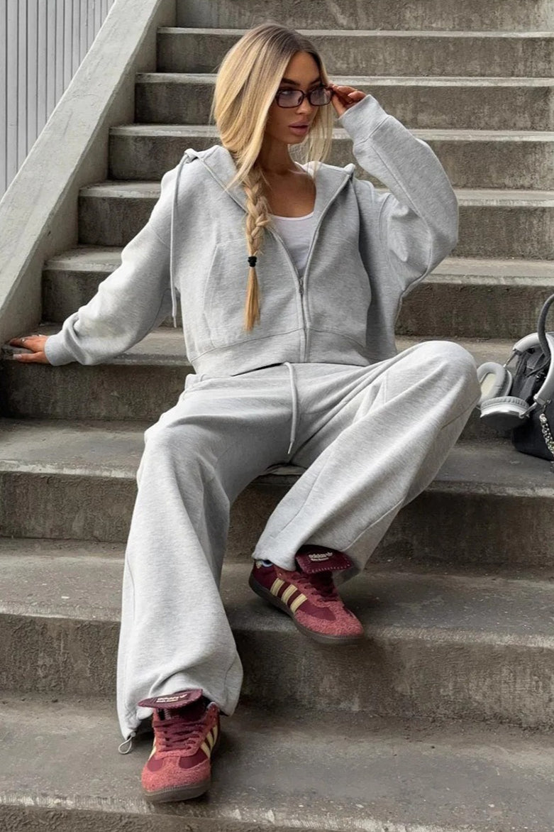 Sophisticated Pants with a Clean Classic Look