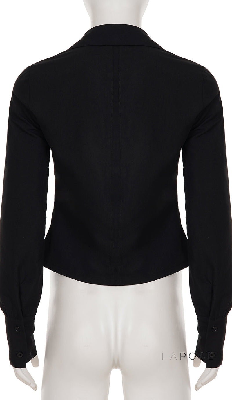 Classic Vintage Shirt with a Flattering Fit