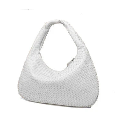 Well Tailored Bag with a Graceful Silhouette