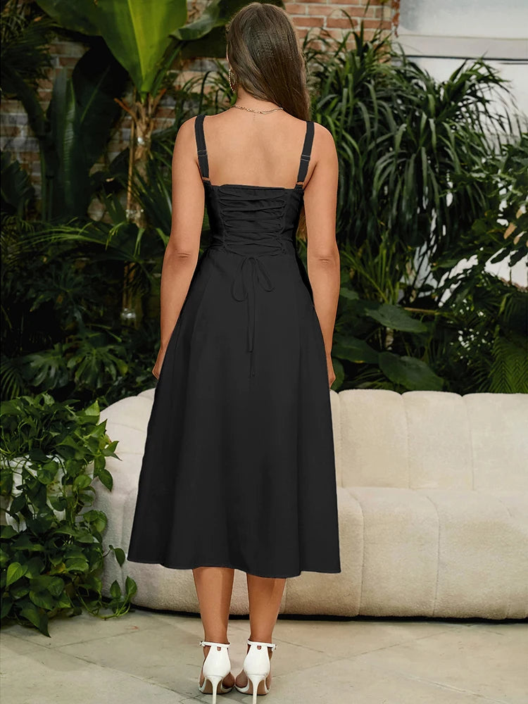 Classic Vintage Dress with a Flattering Fit