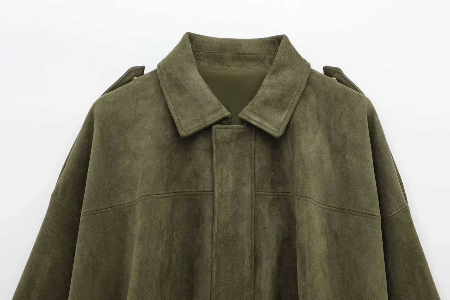 Well Tailored Jacket with a Graceful Silhouette
