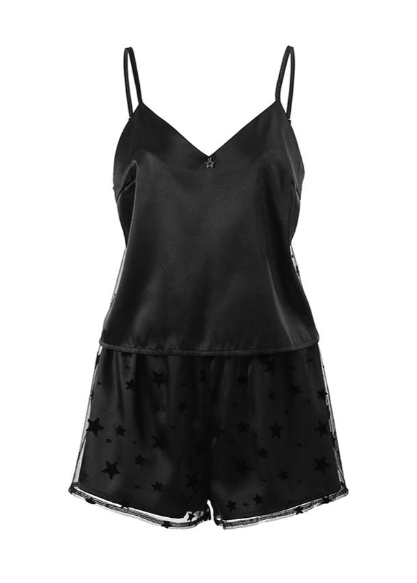 Well Tailored Garment with a Graceful Silhouette
