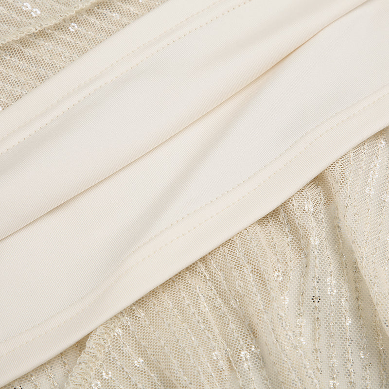 Sophisticated Garment with a Clean Classic Look