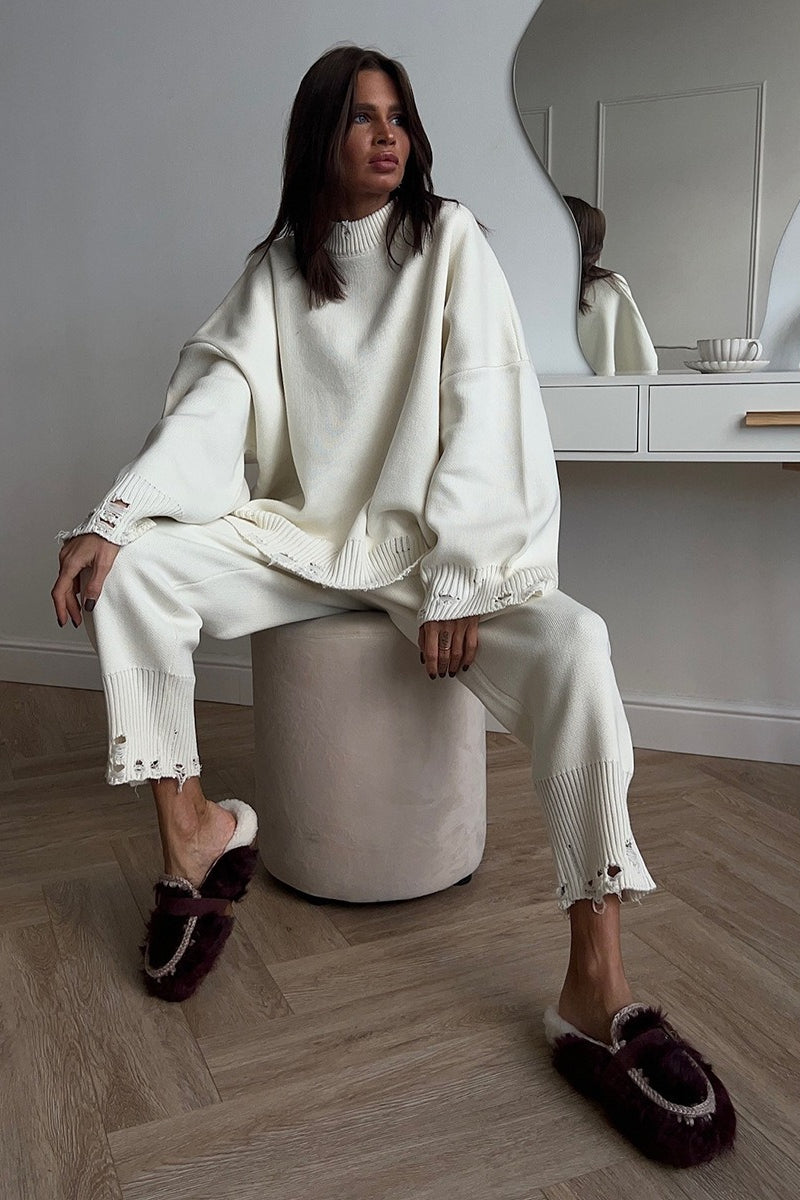 Beautifully Finished Sweater in a Timeless Design