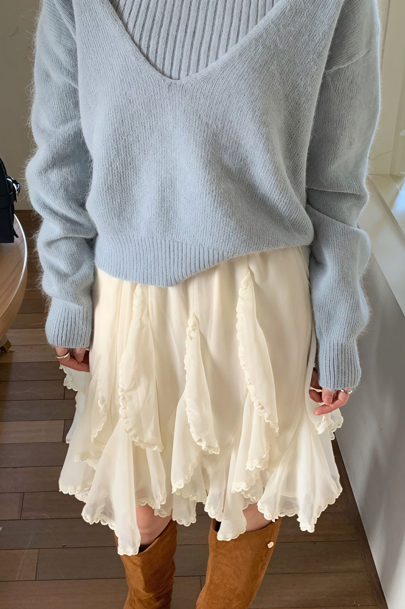 Gracefully Styled Garment for Any Occasion