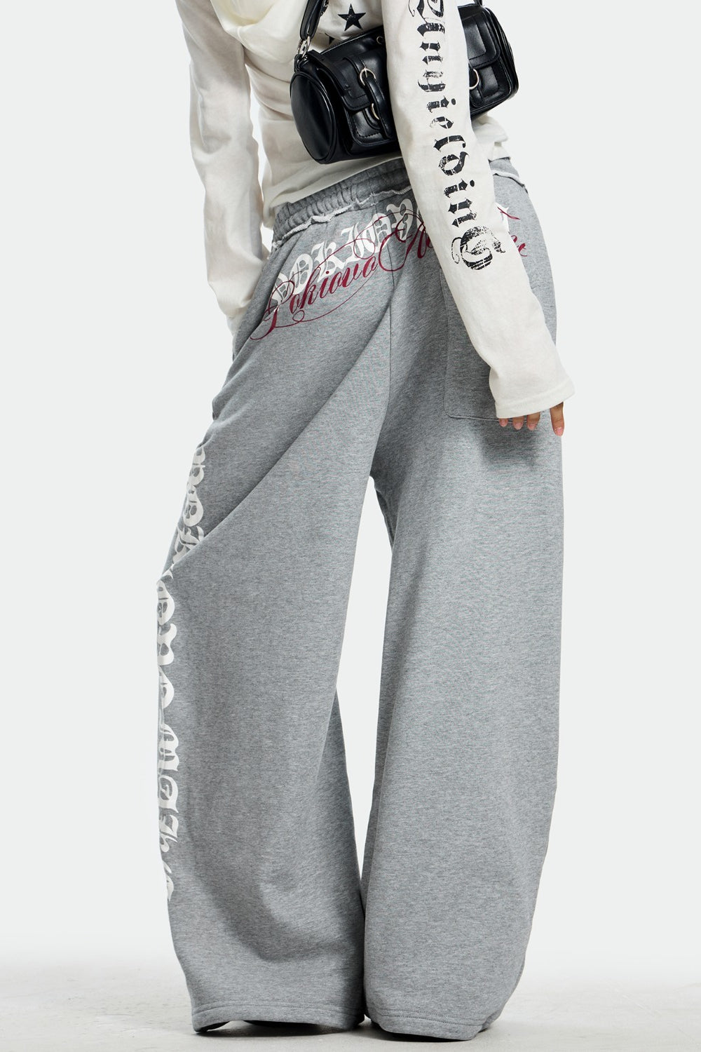 Sophisticated Pants with a Clean Classic Look