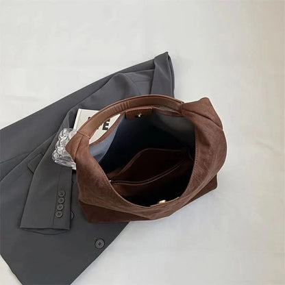 Classic Vintage Bag with a Flattering Fit
