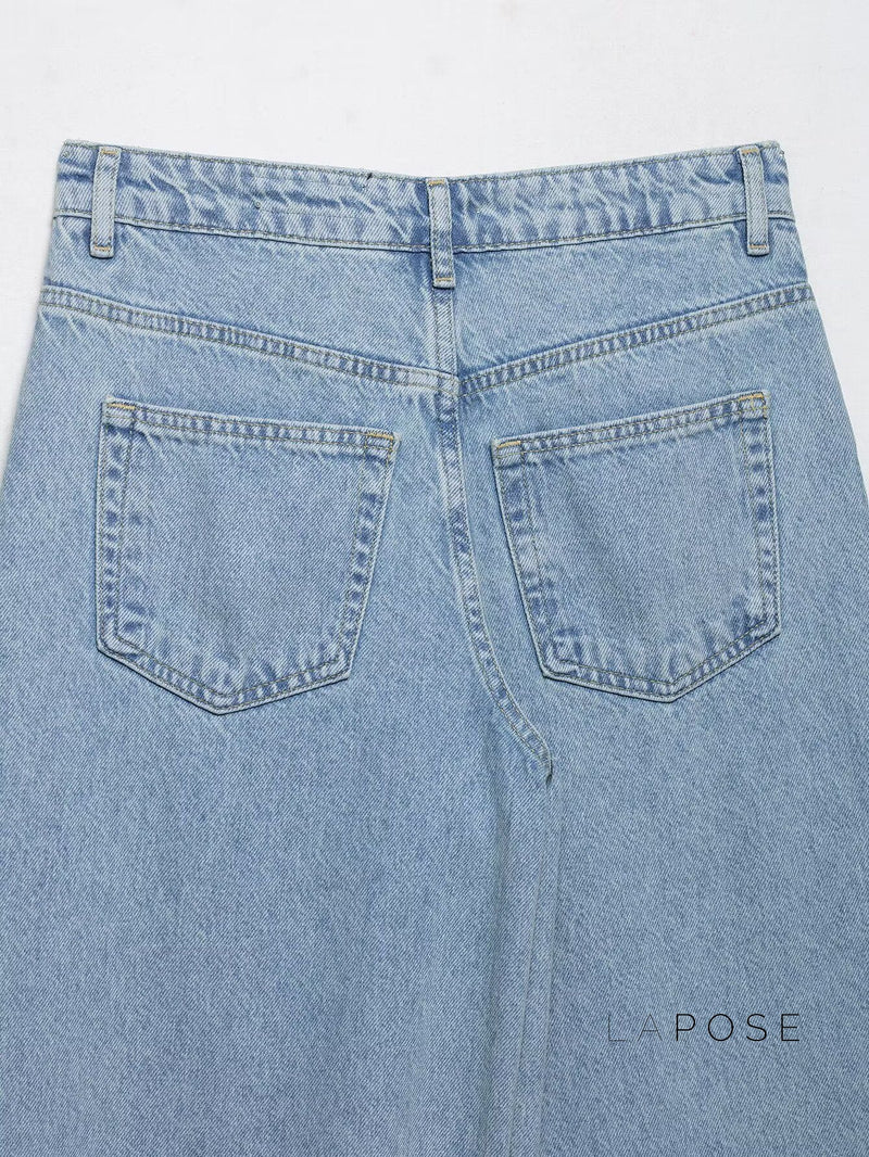 Polished Garment with an Effortless Classic Look