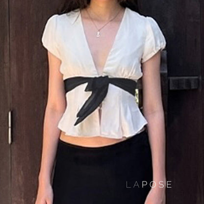 Effortlessly Elegant Top with a Timeless Design