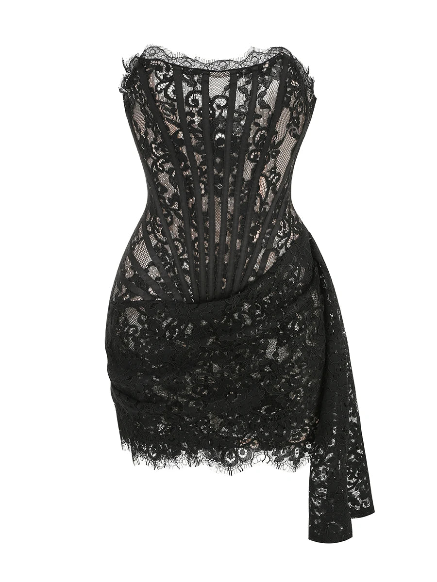 Beautifully Finished Dress in a Timeless Design