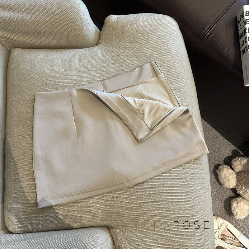 A Vintage Style Garment with Delicate Timeless Details