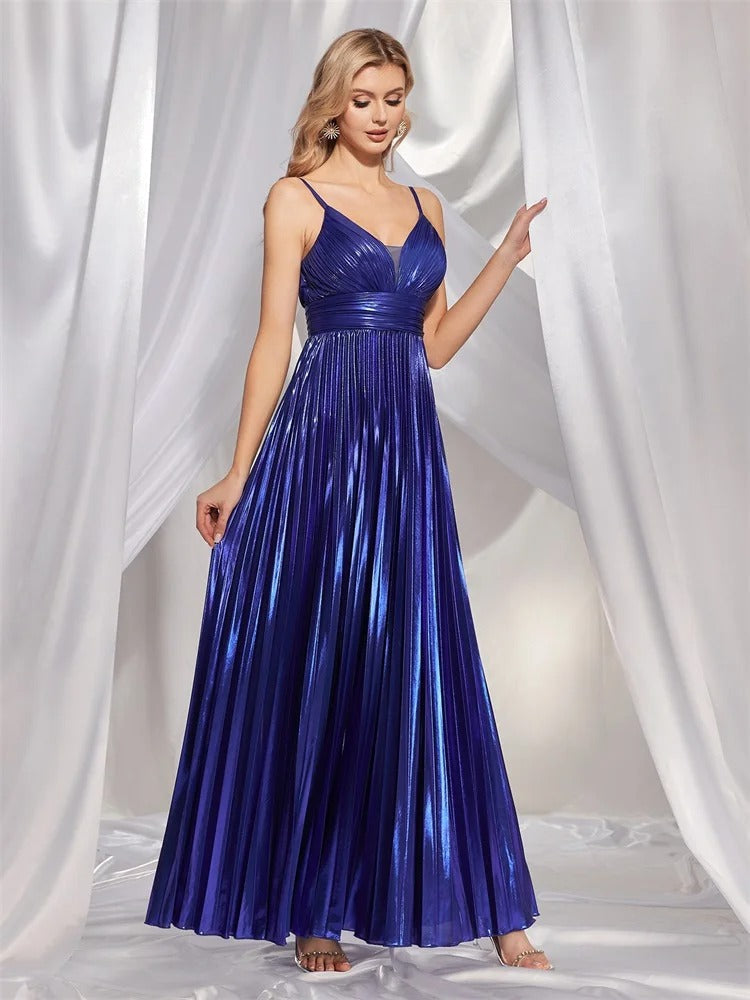 Beautifully Crafted Garment in a Classic Style