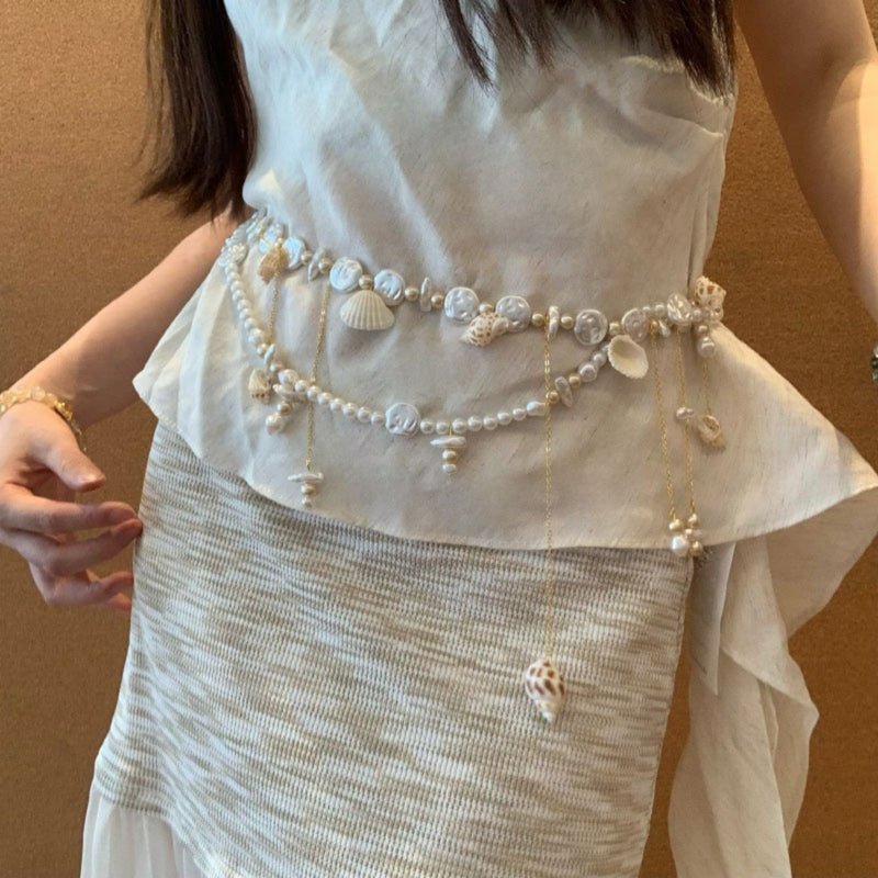 Gracefully Styled Garment for Any Occasion