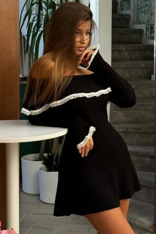 Sophisticated Dress with a Clean Classic Look