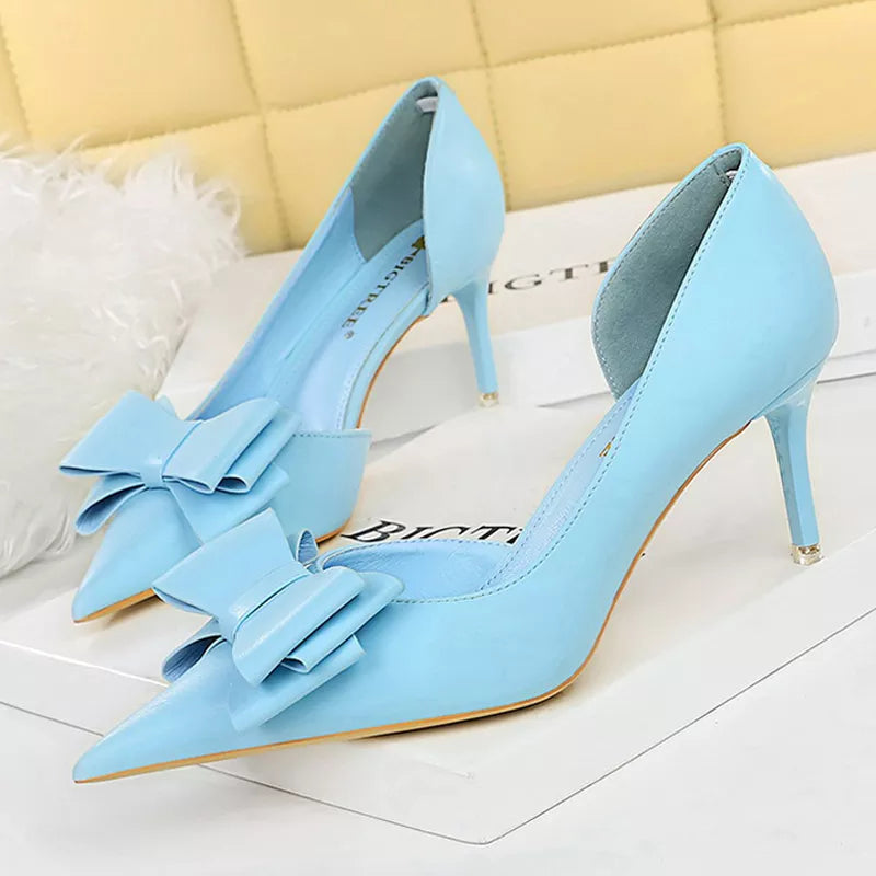 Beautifully Finished Heels in a Timeless Design