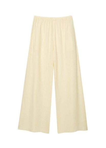 Beautifully Crafted Blouse in a Classic Style
