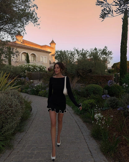 Gracefully Styled Dress for Any Occasion
