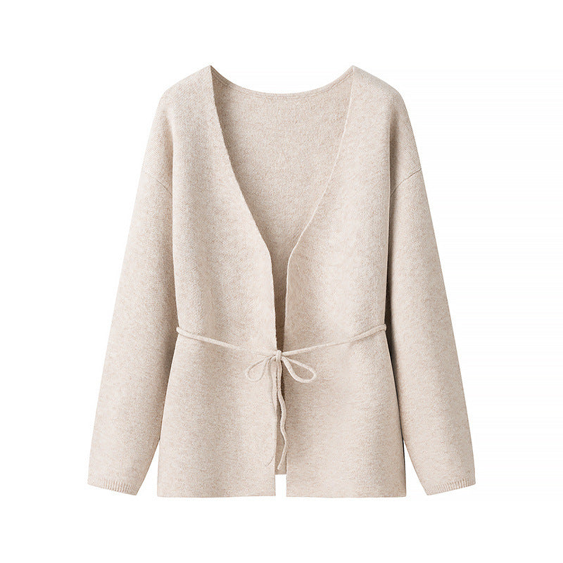 Gracefully Styled Cardigan for Any Occasion