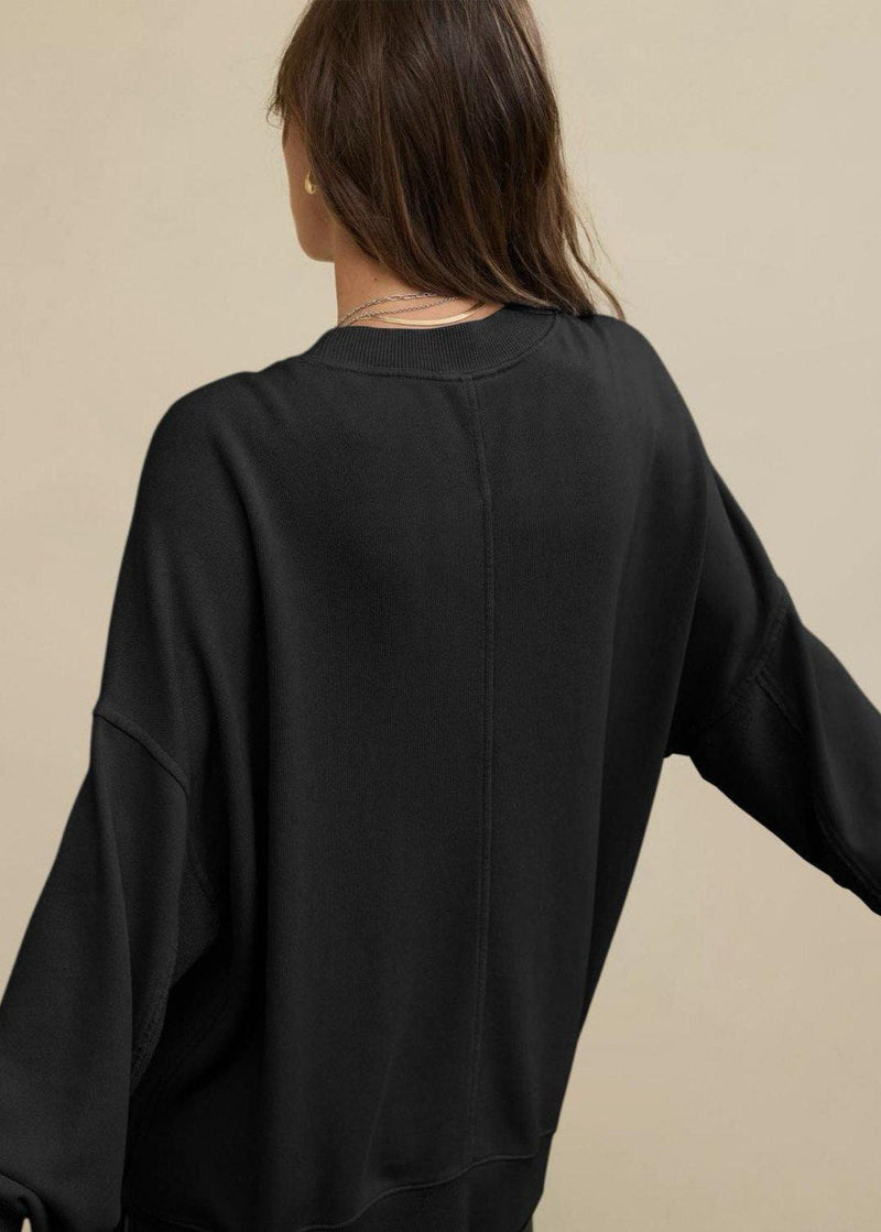 Effortlessly Elegant Shirt with a Timeless Design