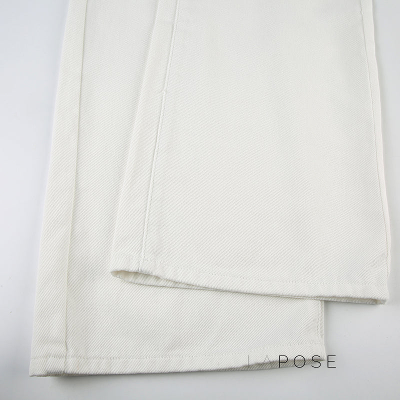 Sophisticated Garment with a Clean Classic Look