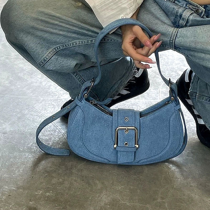 Polished Bag with an Effortless Classic Look