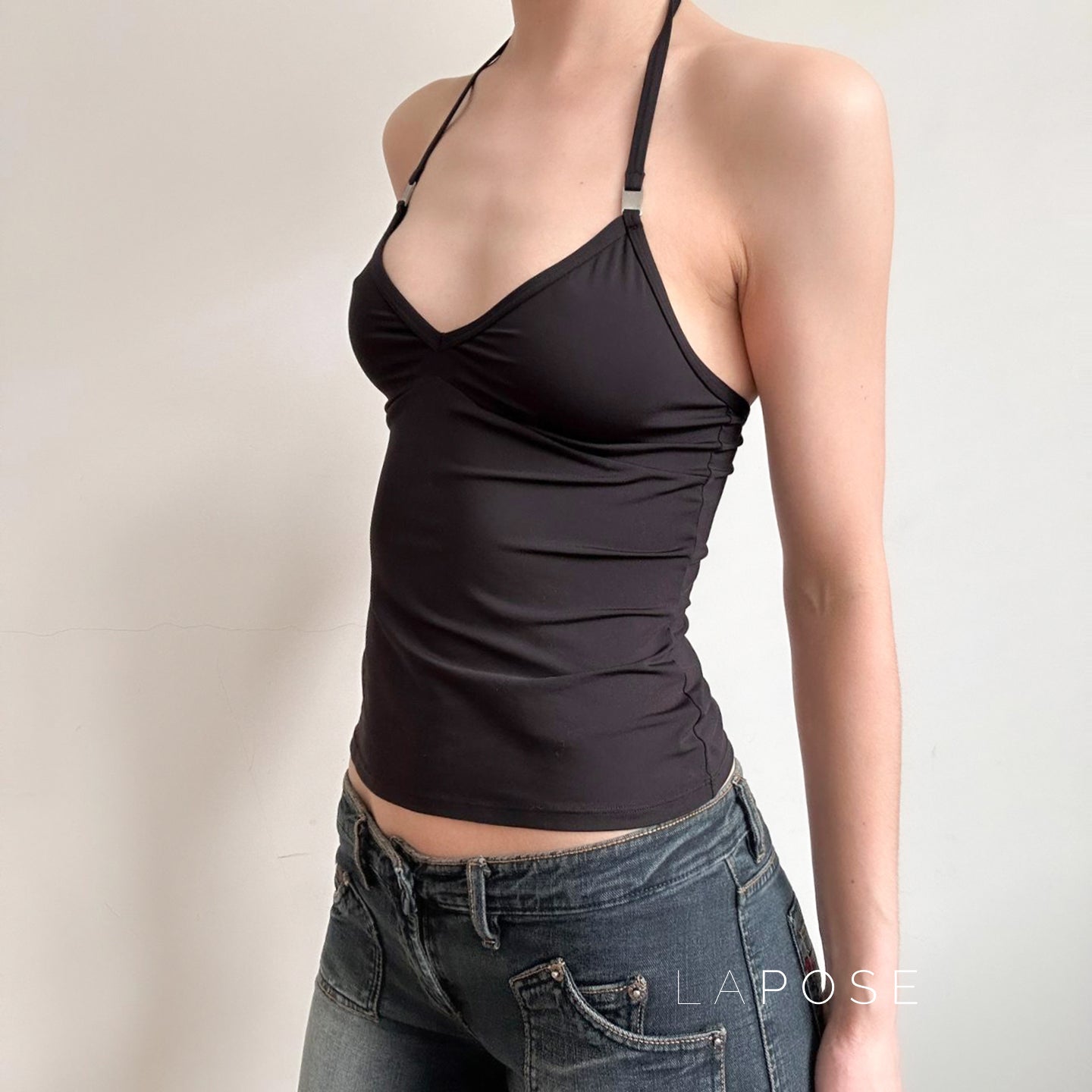 Well Tailored Top with a Graceful Silhouette