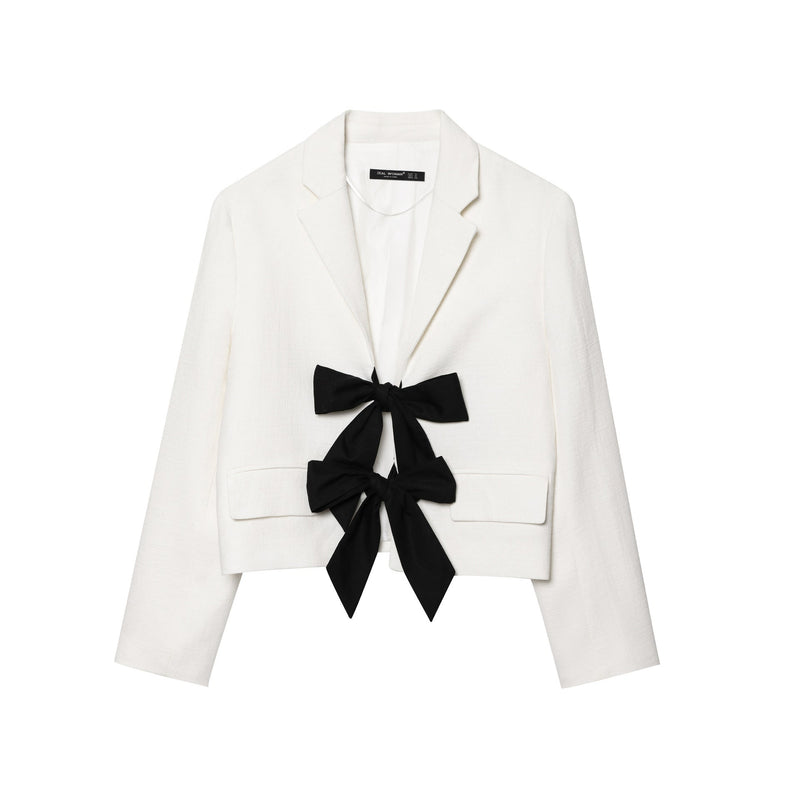 Well Tailored Garment with a Graceful Silhouette