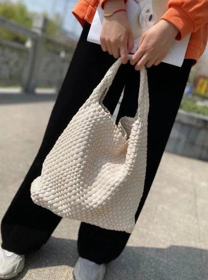 Beautifully Crafted Bag in a Classic Style