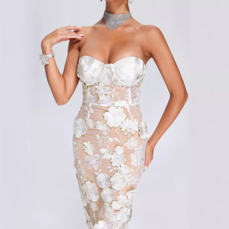 Effortlessly Elegant Dress with a Timeless Design