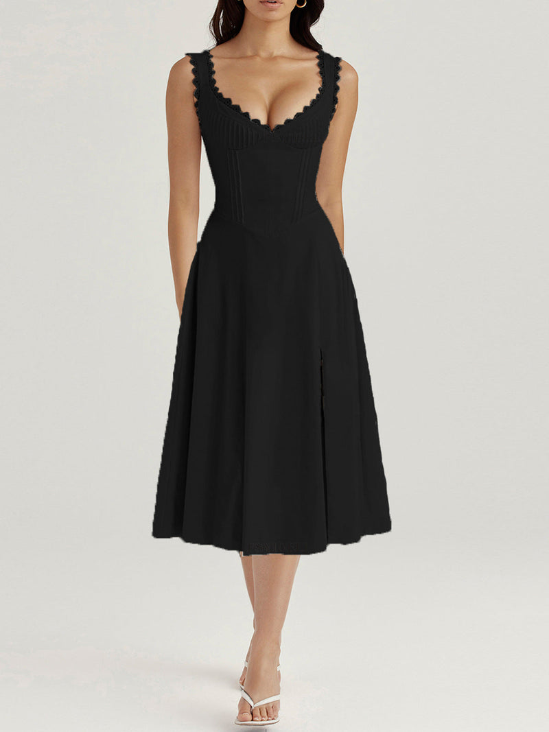 Beautifully Finished Dress in a Timeless Design