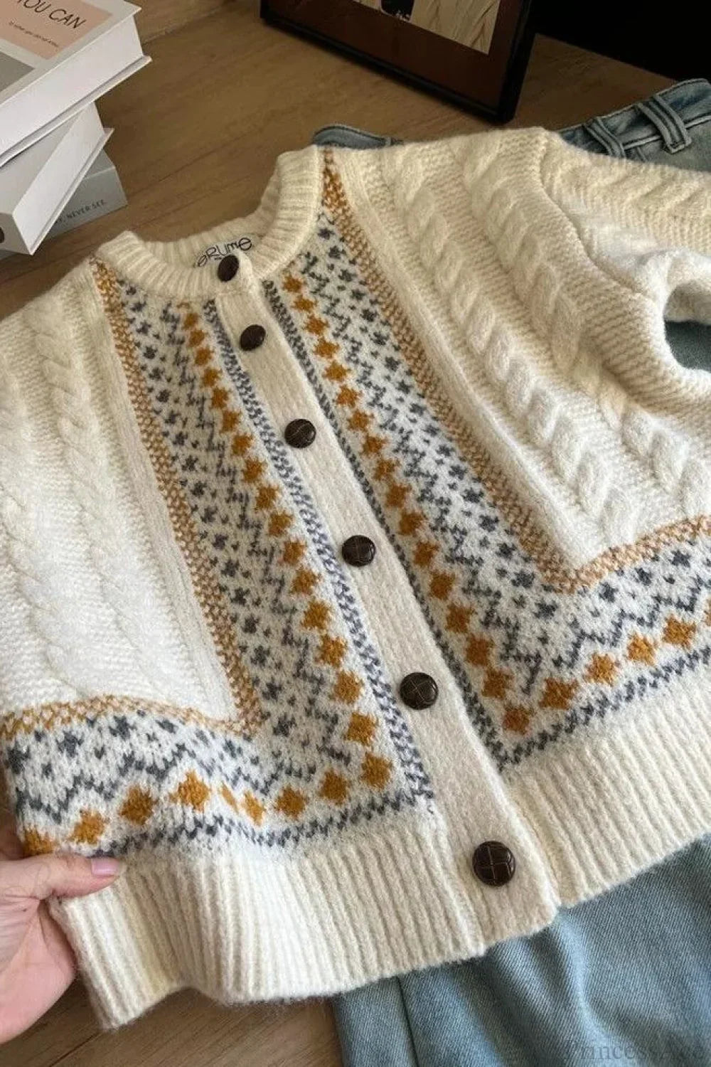 Timeless Vintage Style Cardigan