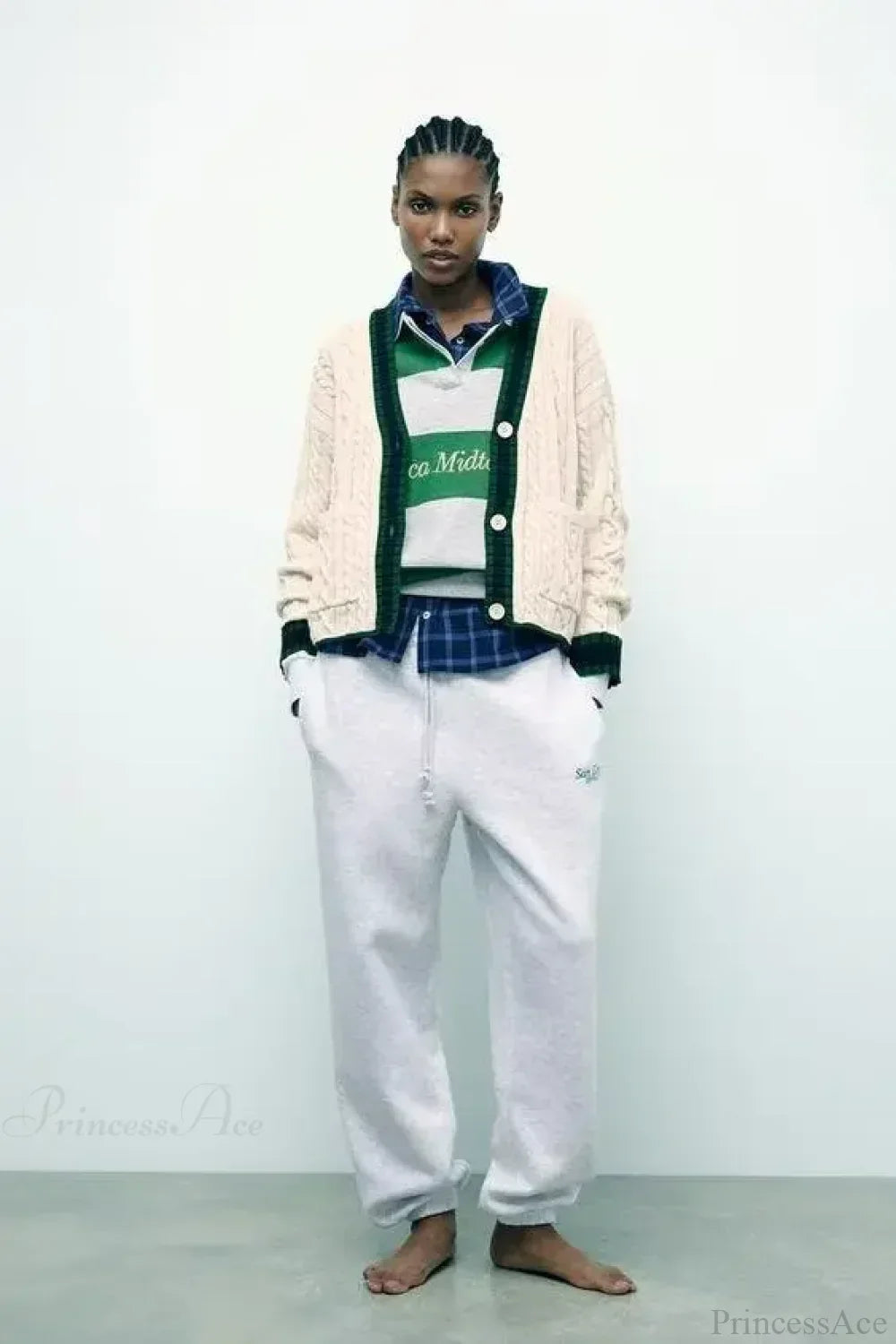 Gracefully Designed Cardigan