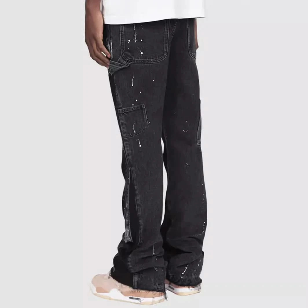 Effortlessly Elegant Garment with a Timeless Design