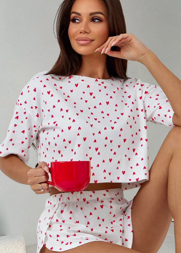 Well Tailored Garment with a Graceful Silhouette