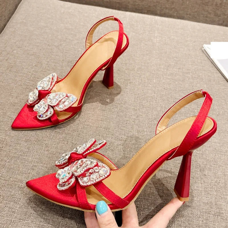 A Vintage Style Heels with Delicate Timeless Details
