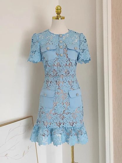 Sophisticated Dress with a Clean Classic Look