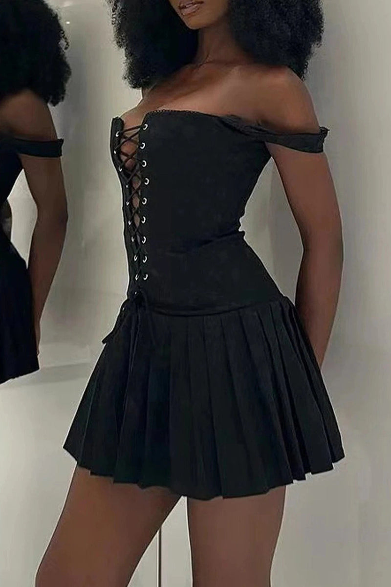 Classic Vintage Dress with a Flattering Fit