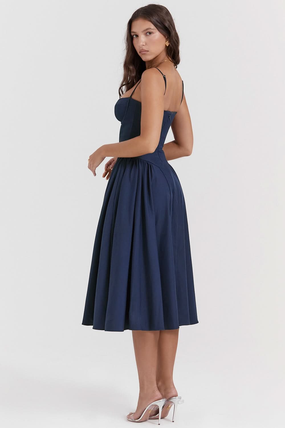 Classic Vintage Dress with a Flattering Fit
