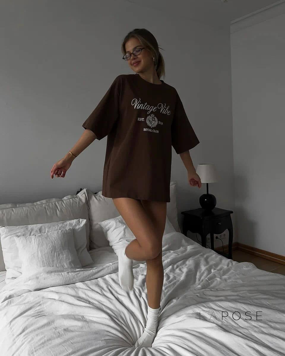 Beautifully Finished Garment in a Timeless Design