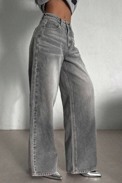 Well Tailored Garment with a Graceful Silhouette