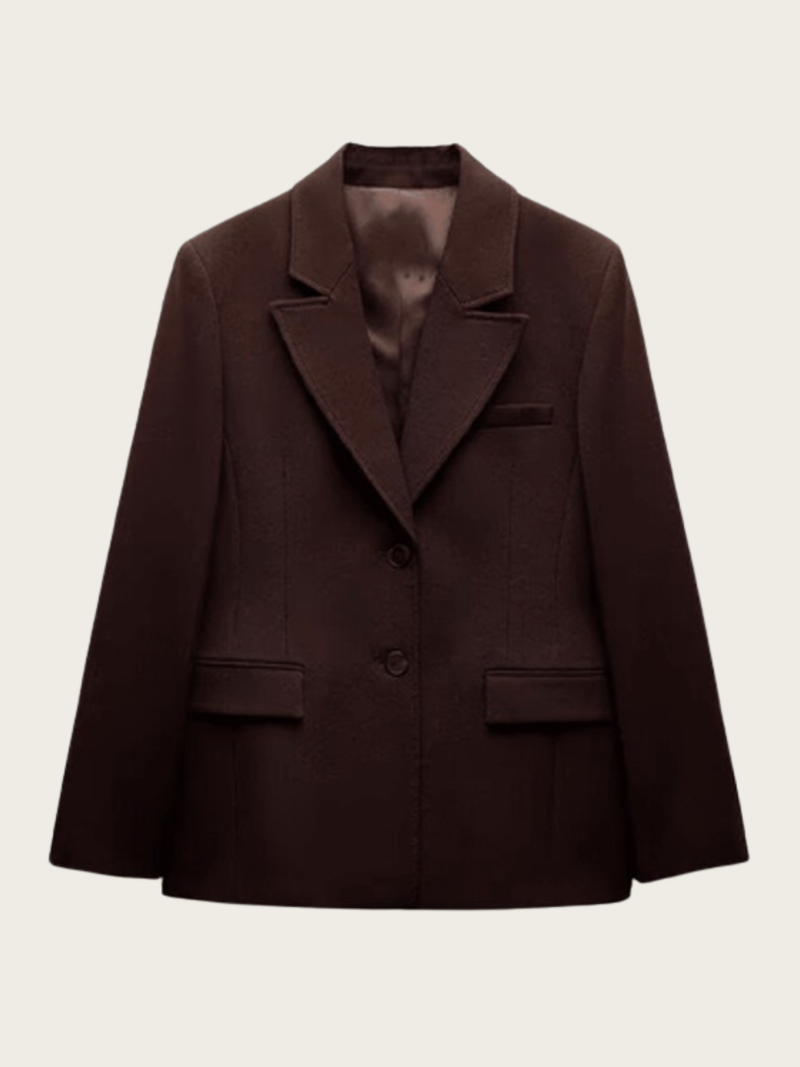 Beautifully Finished Garment in a Timeless Design