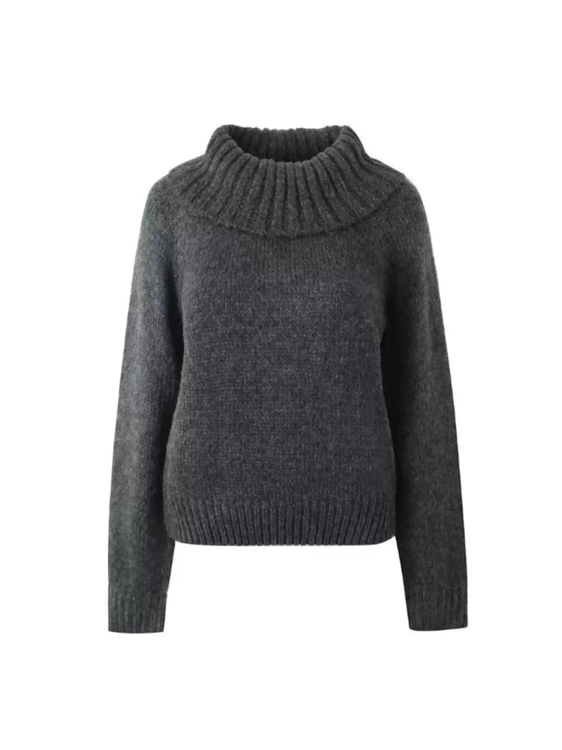 Beautifully Crafted Sweater in a Classic Style
