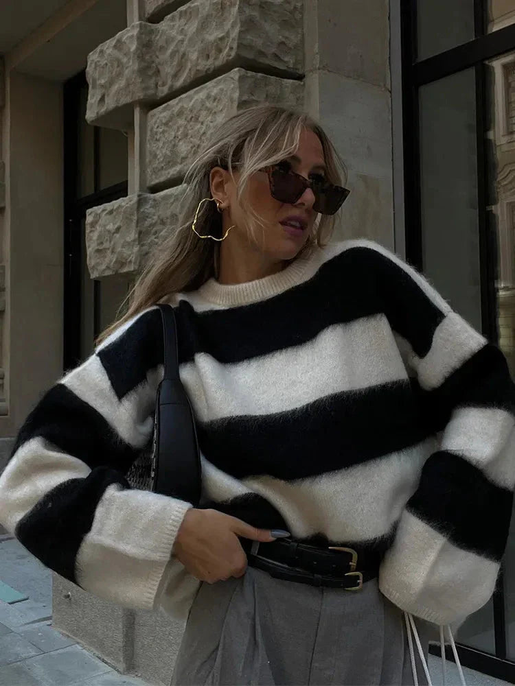 Beautifully Crafted Sweater in a Classic Style