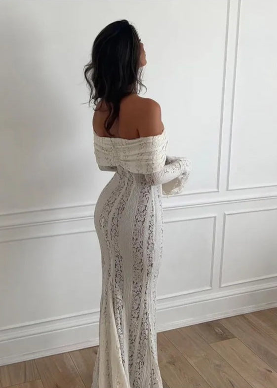 Classic Vintage Garment with a Flattering Fit